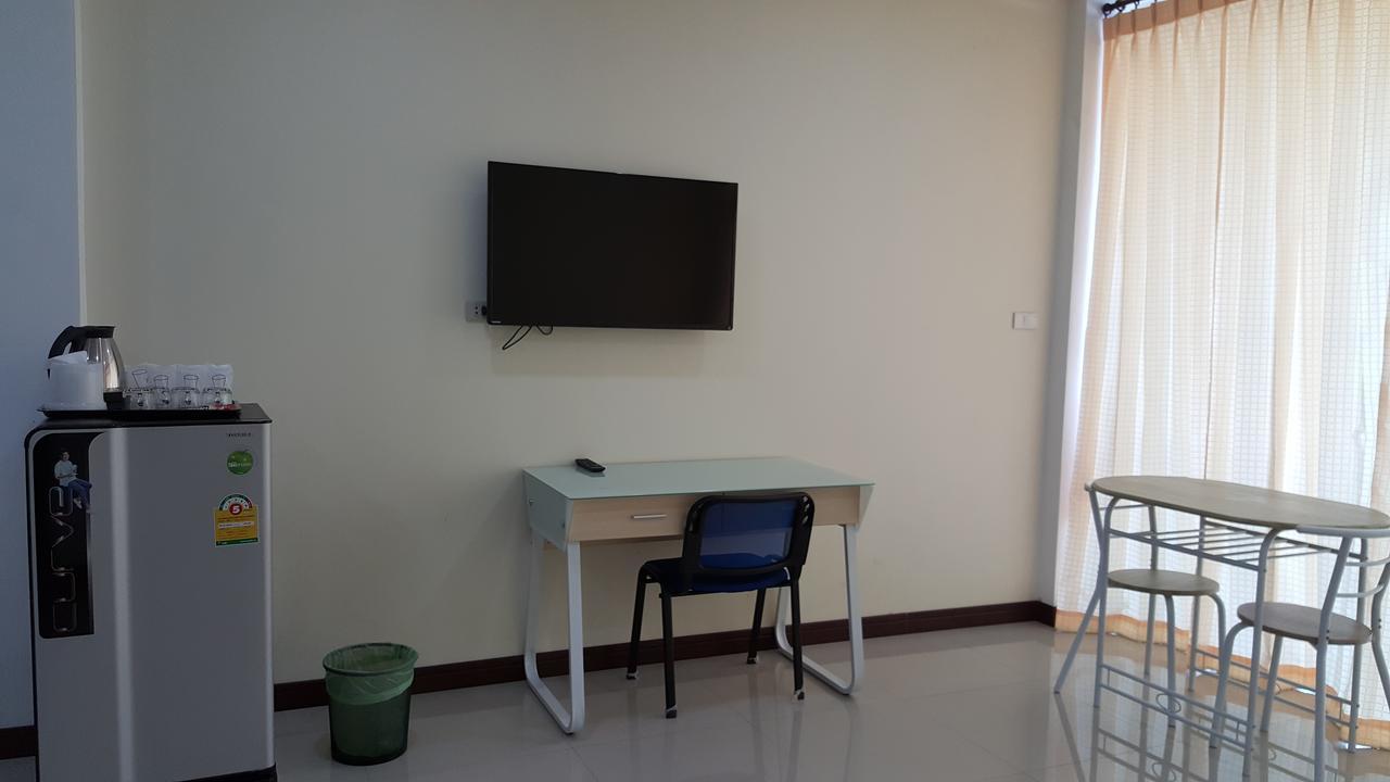 Charoensuk Grand Hotel Kabin Buri Buitenkant foto