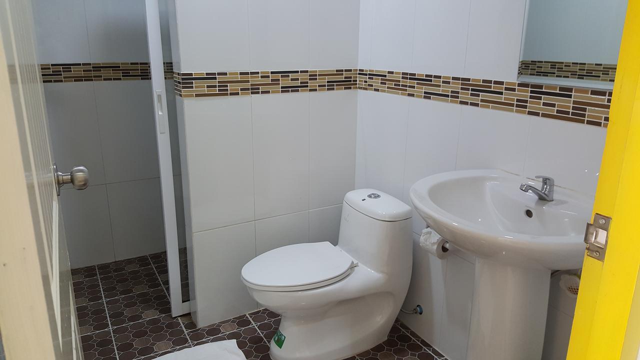 Charoensuk Grand Hotel Kabin Buri Buitenkant foto